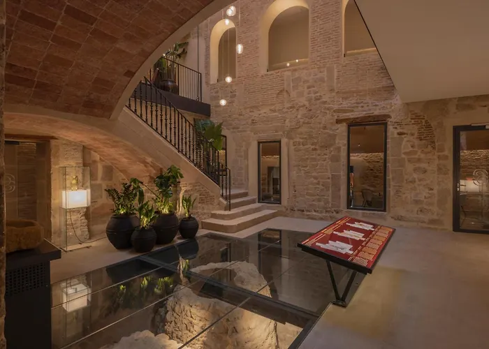 Gran Hotel Barcino 4 Estrellas Superior Barcellona